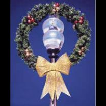 Wreath with Glittered Bow Christmas Lamp Post